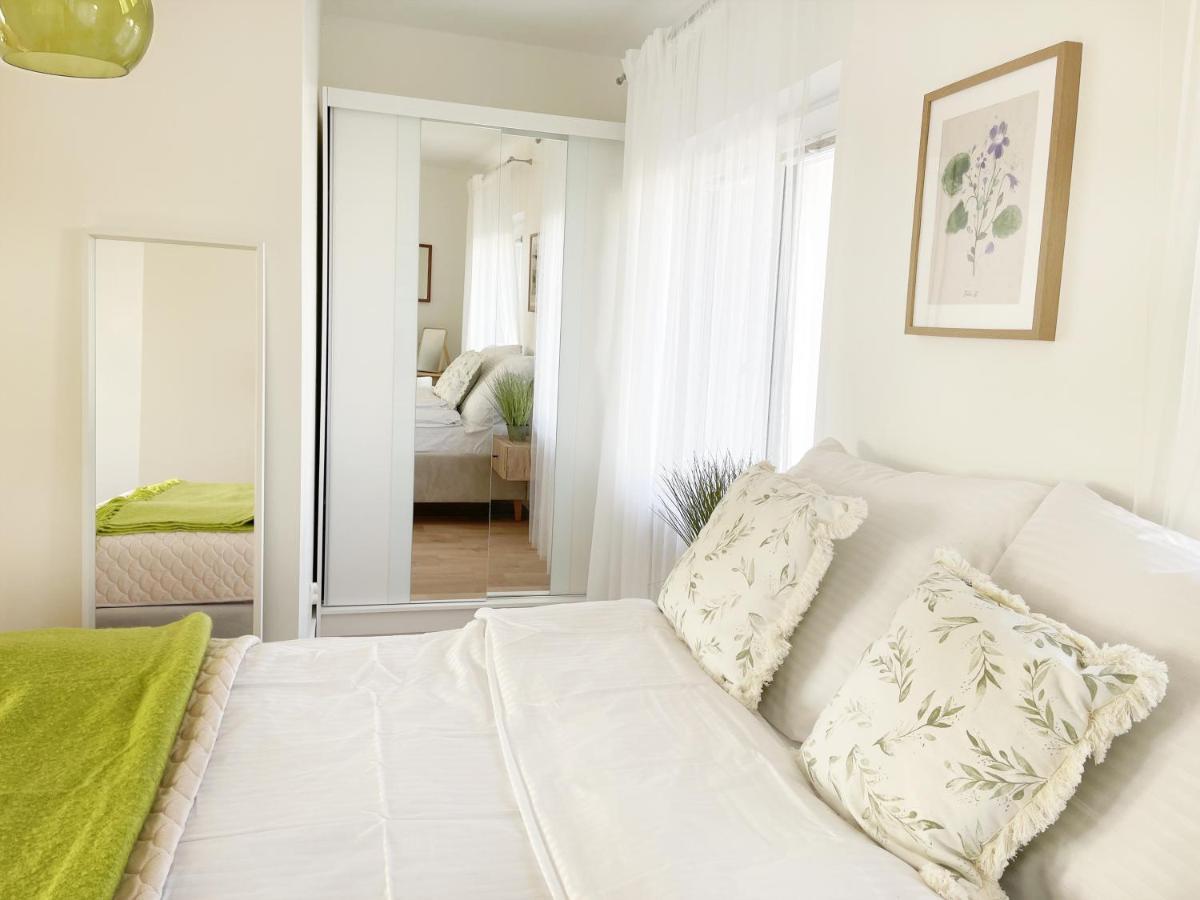 La Ola Apartamenty ミエルノ エクステリア 写真